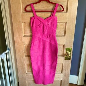 Women’s knee length pink spaghetti strap bandage bodycon cocktail dress